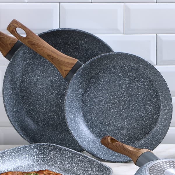 San Ignacio Keittoastiasetti Cassel 20/24/26/28 Cm Pk3873 12 Kappaleita Kanssa Aseta Pannut Hopeinen