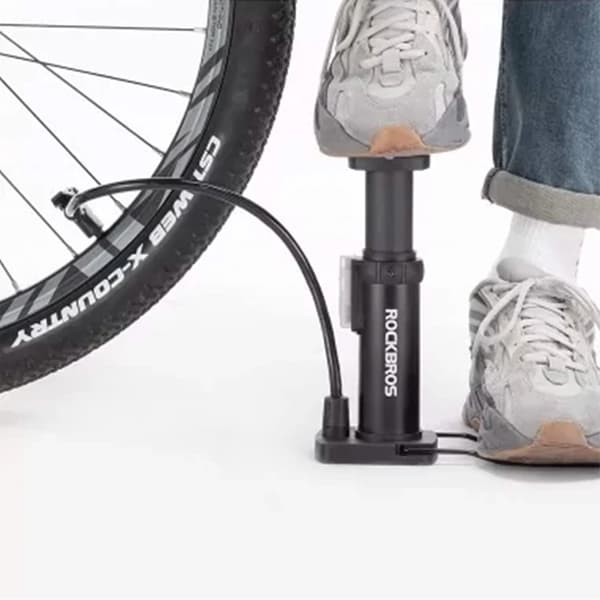 Rockbros Golvcykelpump med tryckmätare - Svart