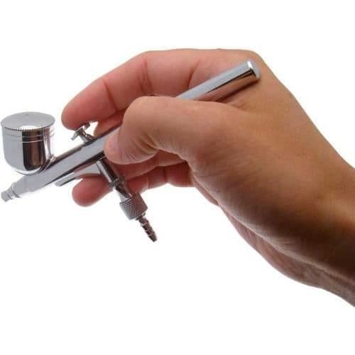 Airbrush Kit - Ej specificerat - Nivå 2 - Elektrisk - Trådbunden - Inkluderar stencil och tillbehör