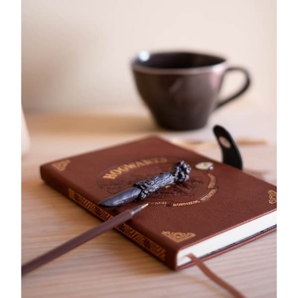 Harry Potter - A5 notesbog/notesbog med en tryllestavformet pen