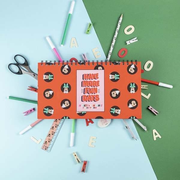 Ugentlig Planner Minnie Mouse Notesblok