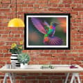 Pikkukuva 2 / 5: Bomclap timanttimaalaus – DIY 5D timanttimaalaus, 30x40cm, värikäs kolibri Flygtissä