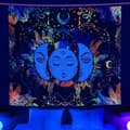 Miniatyrbild 2 av 11: UV-VÄGGDEKORATION Fluorescerande TAVELBESÄTTNING REFLEKTERANDE 150x150cm Sol