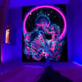 Pikkukuva 11 / 11: UV-SEINÄKORISTE Fluoresoiva HEIJASTAVA TAPESTIKE 150 cm XXL Puu