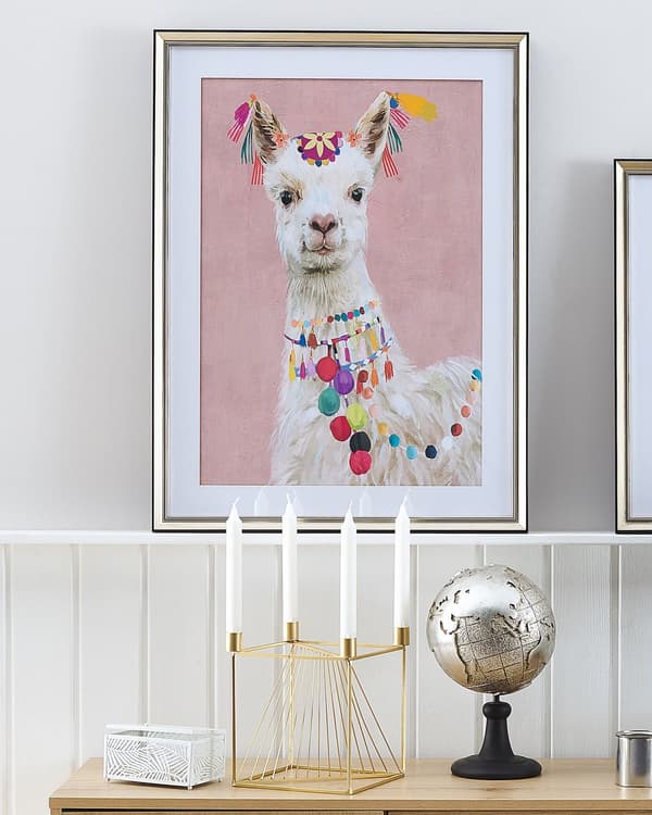 Indrammet vægkunst dekoration Lama Print lyserød Messing Stel 60 x 80 cm Passepartout Børneværelse Boho