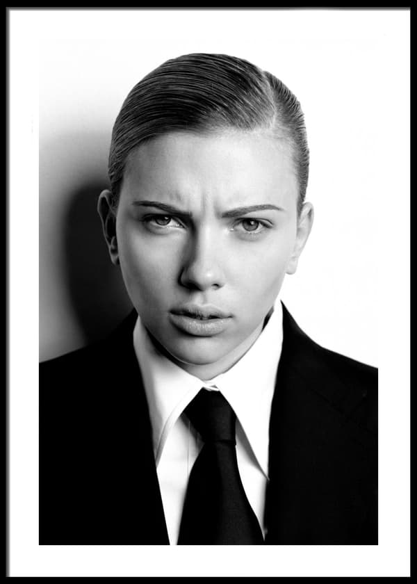 Russel James Scarlett Plakat