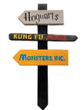 Miniatyrbillede 1 af 3: Skilte til Dekoration - Hogwarts, Kung Fu Panda og Monsters inc. - Før 399,-