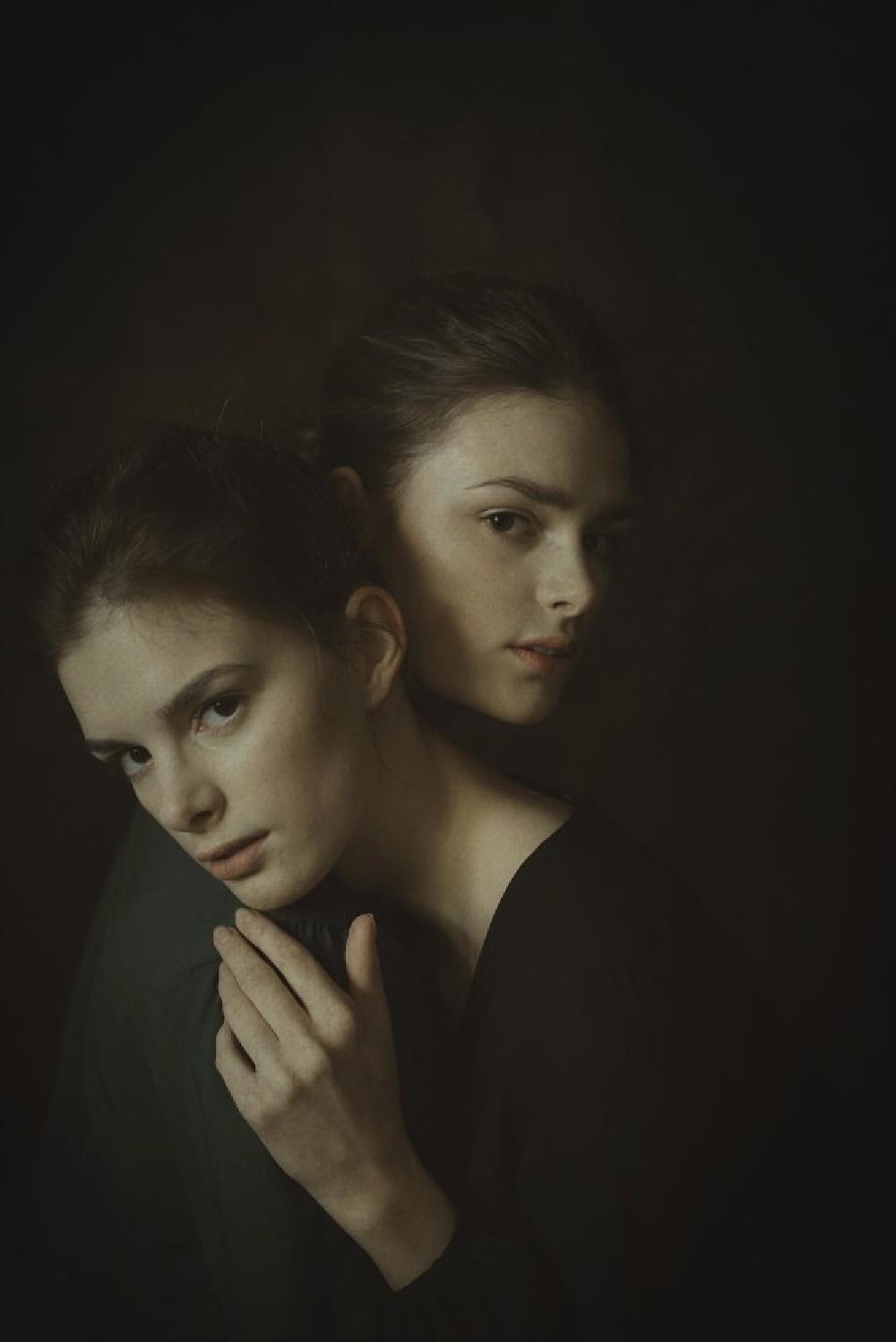Naturalness.twins Poster