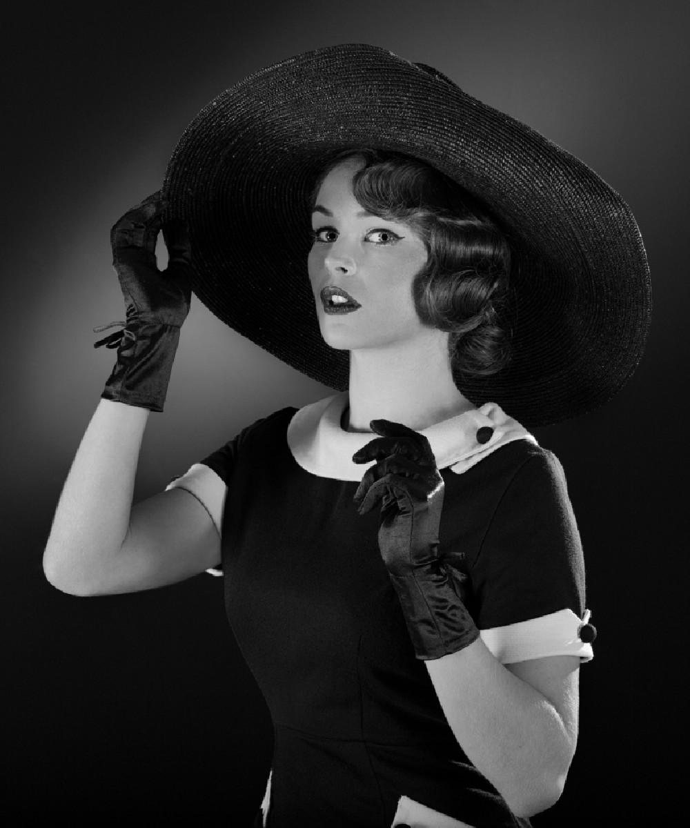 ' Beauty &Amp French Elegance Poster