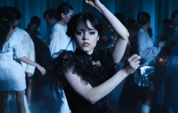Jenna Ortega Poster Storlek A4 Dans