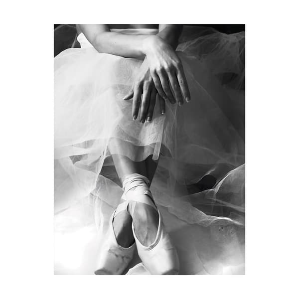 Pyramid International L´attesa Print White/Grey 80cm x 60cm