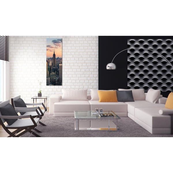 Canvas Tavla - Solitary skyscraper
