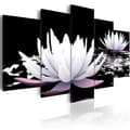 Miniatyrbild 1 av 4: Canvas Tavla - Passing beauty
