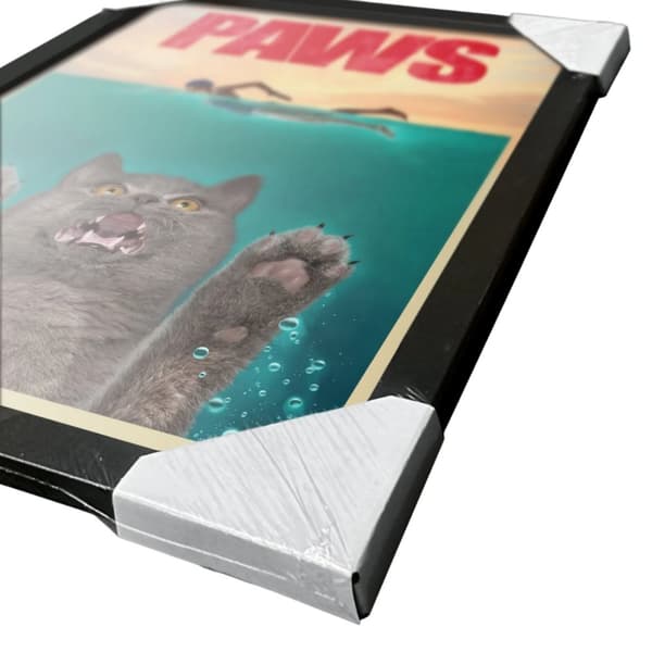 Vincent Hie Paws Print