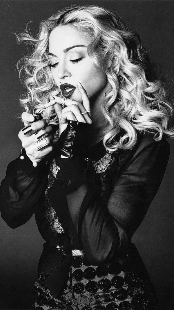 Madonna Affisch 30×40 CM