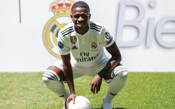 Vinicius Junior Fotboll Affisch 30×40 CM