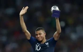 Kylian Mbappe Affisch (30×40 CM)