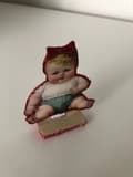Miniatyrbillede 1 af 4: Chubby Baby m.sløjfe