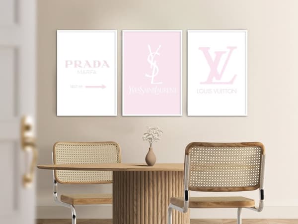 Julisteet -  Vaaleanpunainen ja Valkoinen Trioo / Set of 3