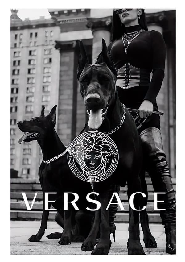 Versace sort og hvid plakat