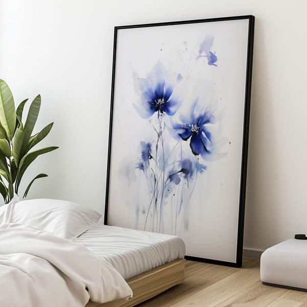 Delicate Blue Flowers Delicate Blue Flowers, 70x100 cm, guld aluminiumsramme, 230 gsm mat papir