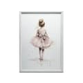 Pikkukuva 9 / 10: Pink Ballerina - Dancing Princess Pink Ballerina - Dancing Princess, 50x70 cm, vaalea tammipuurunko, 230 gsm mattapaperi