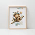 Pikkukuva 11 / 11: Flying Bear Pilot -juliste Lentävä karhulentäjäjuliste, 40x50 cm, kultainen alumiinikehys, 230 gsm mattapaperi