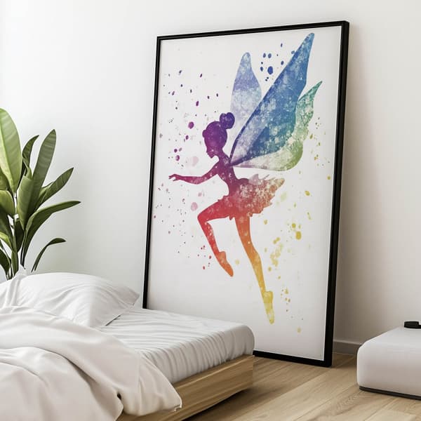 Fairytale fairy Fairytale fairy, 70x100 cm, mørkebrun træramme, 230 gsm mat papir