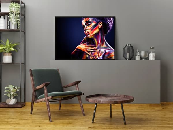 KUVAPUOLISTE KEHYISSÄ 53x73 cm Tyttö P1587