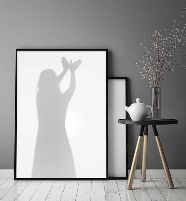 TAVELAFFIST I RAM 33x43 cm Shadow P1402