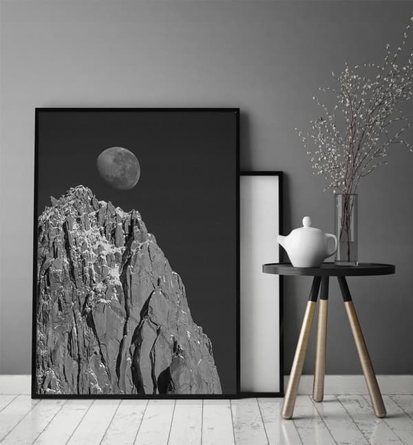 KUVAPOSTERI KEHYISSÄ 43x33 cm Moon P1148