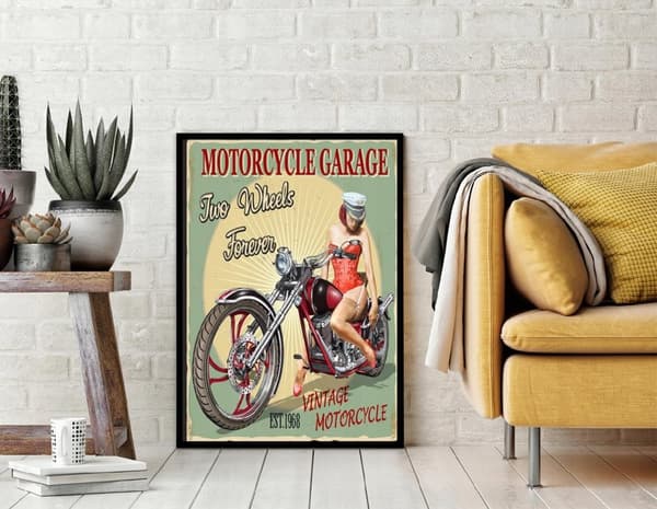 KUVAPUOLISTE KEHYISSÄ 53x73 cm Garage Pinup P1846