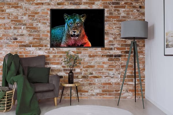KUVAPUOLISTE KEHYISSÄ 43x33 cm Tiger P664