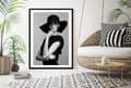 Miniatyrbild 4 av 4: POSTER I RAM 53x73 cm Flicka P2232