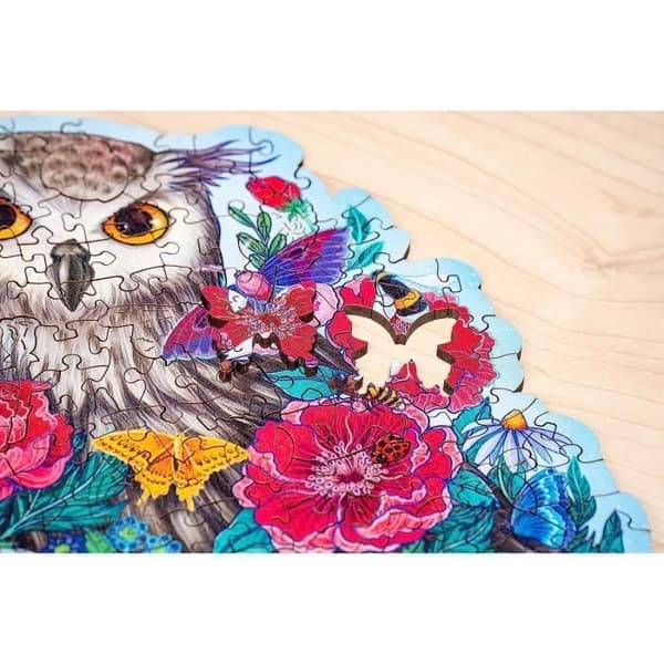Träpussel Blommig Owl 150 robusta och naturliga bitar inklusive 15 träfigurer (whimsies), från 10 år, 17511, Ravensburger