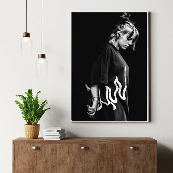 Billie Eilish Svartvit Affisch – Musikikon på Högkvalitativt Fotopapper 260g