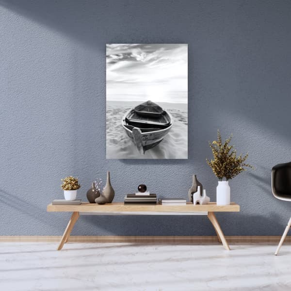 Svartvit Båt Poster – Nautisk Fotokonst i Monokrom Stil