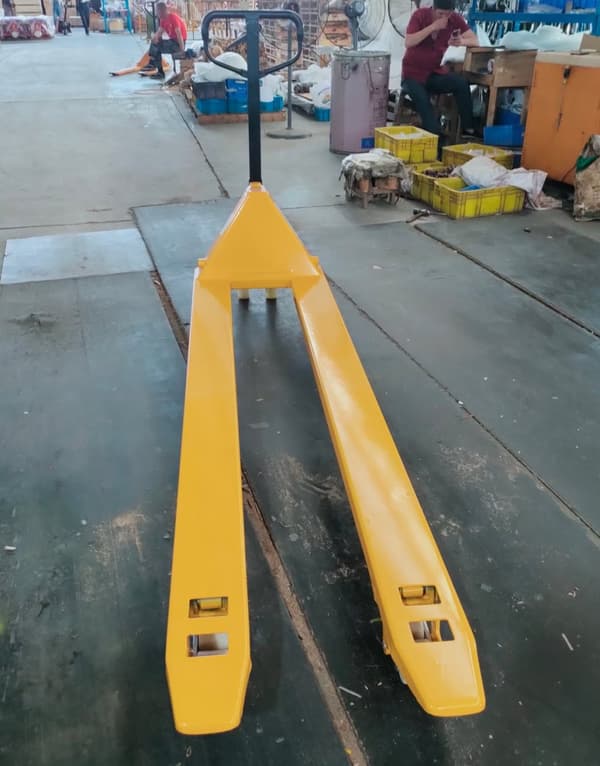 Bra palllyftare HEAMI H 6, 2 ton, 2 m gaffellängd till lågt pris