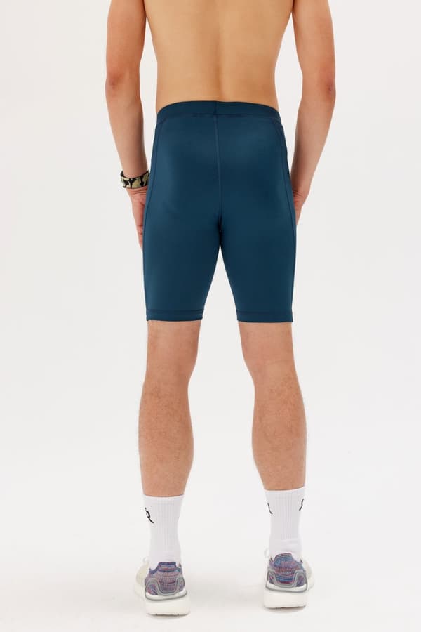 Miesten shortsit