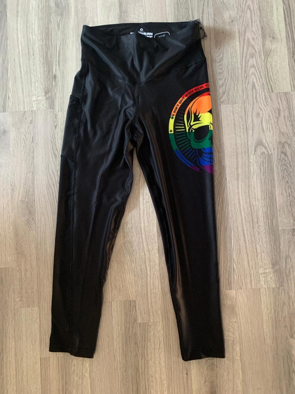 Northern spirit tights träningsbyxor strl XS- Pride Skull