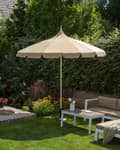 Miniatyrbilde 2 av 8: Parasoll Beige Hvit Polyesterstoff Aluminiumsstang ø 245 cm Moderne design Hagemøbler Solskjerming
