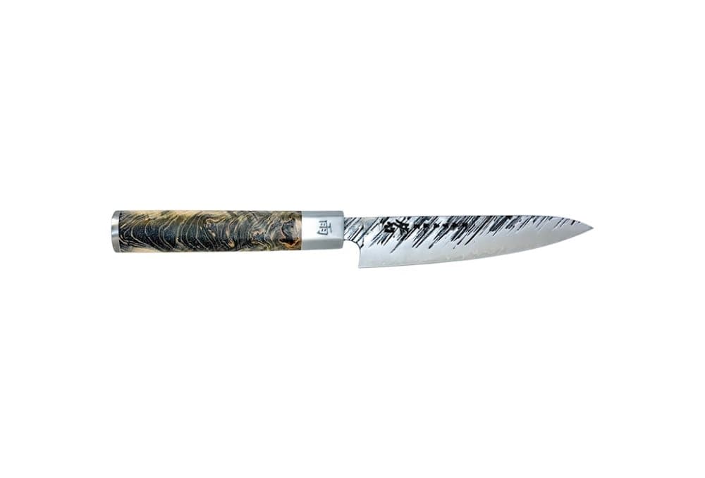 Satake Ame, Skrællekniv, 12 cm. Fem lag stål med AUS10 og håndtag i lærketræ.