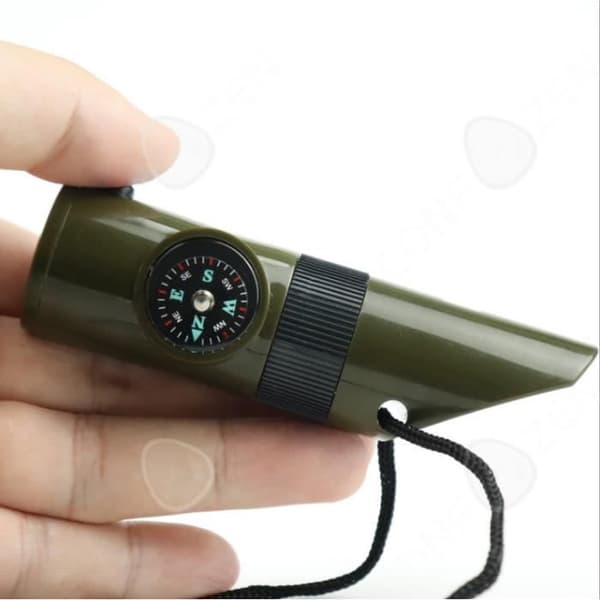 CONFO® Sju-i-ett utomhuscamping Lifeguard Whistle