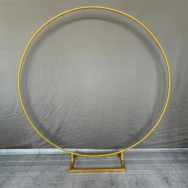 Metal Bue Baggrundsstøtte, Cirkulært Design, Multi-anledning Brug, 2,5m (98 tommer), Guld
