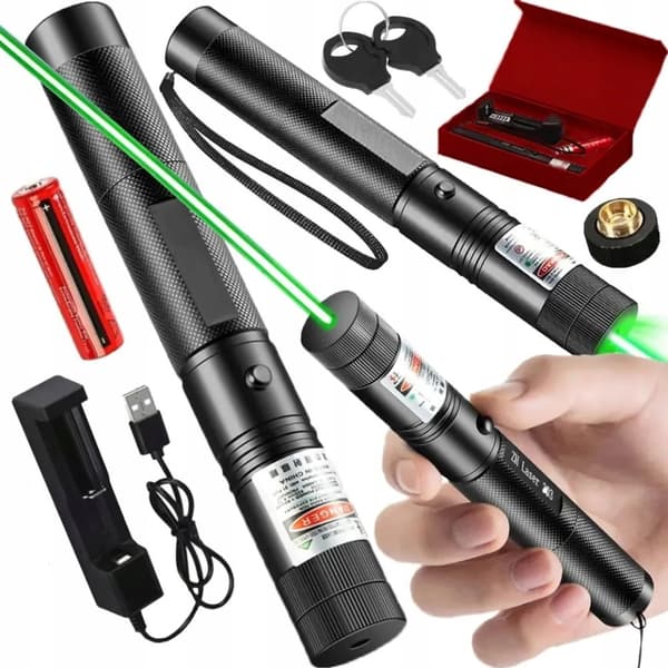 LASER LASER POINTER KRAFTFULL GREEN SPOT BATTERILADDARE 4in1