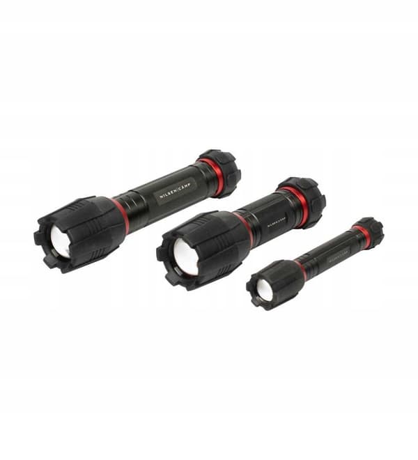 LED-lommelygte 250 ZOOM PRO 20W 2500lm 9xAA(R6) IP44