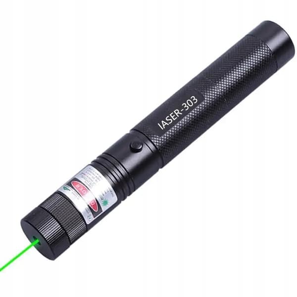 GREEN POWER LASER + Laddare + Batteri + NYCKLAR Räckvidd upp till 10 km