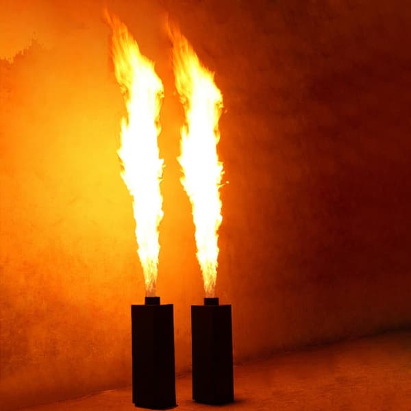 Flammeprojektormaskine, DMX-kontrol, imponerende fireffekter,1 stk.