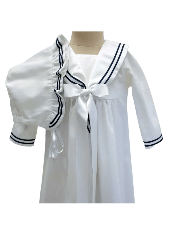 Christening gown with bow and bonnet in sailor style. Grace of Sweden