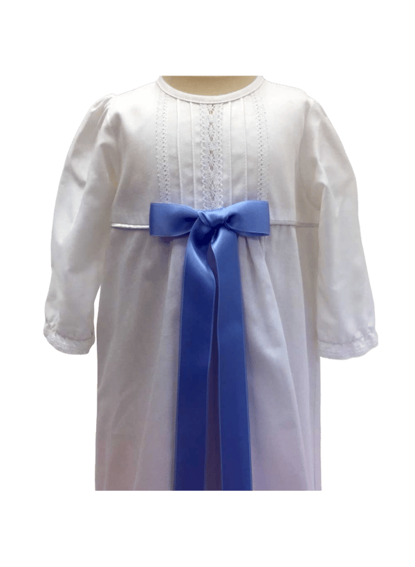 Dåbskjole Grace of Sweden - Tradition i bomuld med navyblå sløjfe